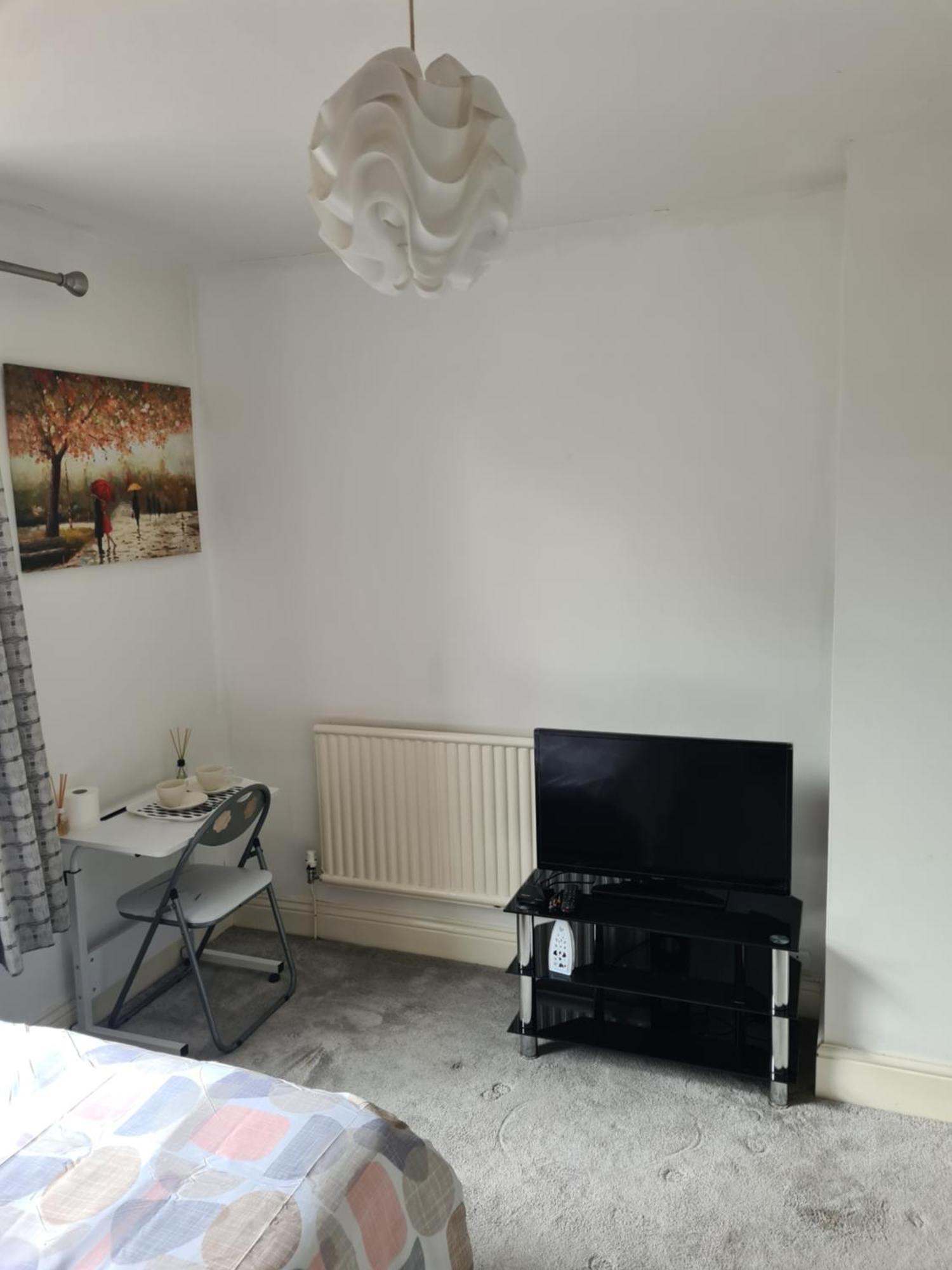 A Private & Beautiful Bedroom With Shared Bathroom In The Heart Of Bournemouth Eksteriør bilde