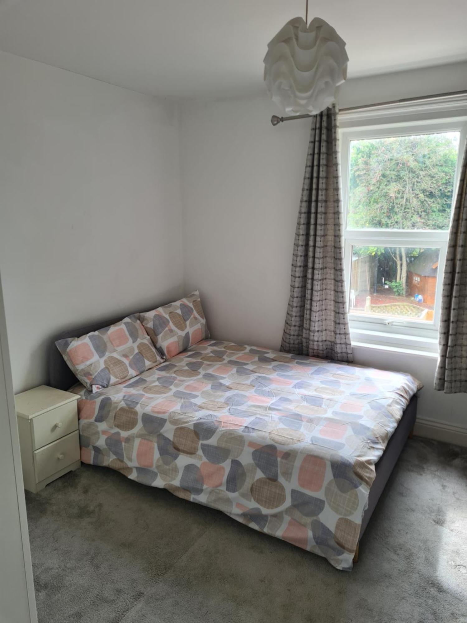 A Private & Beautiful Bedroom With Shared Bathroom In The Heart Of Bournemouth Eksteriør bilde
