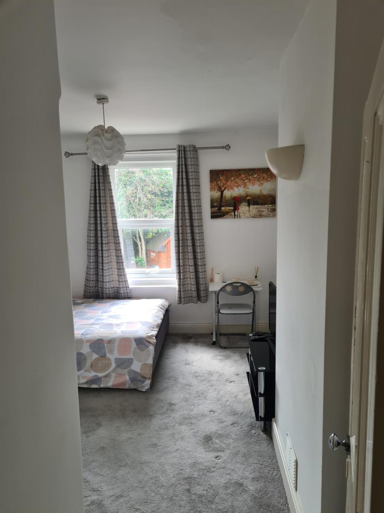 A Private & Beautiful Bedroom With Shared Bathroom In The Heart Of Bournemouth Eksteriør bilde